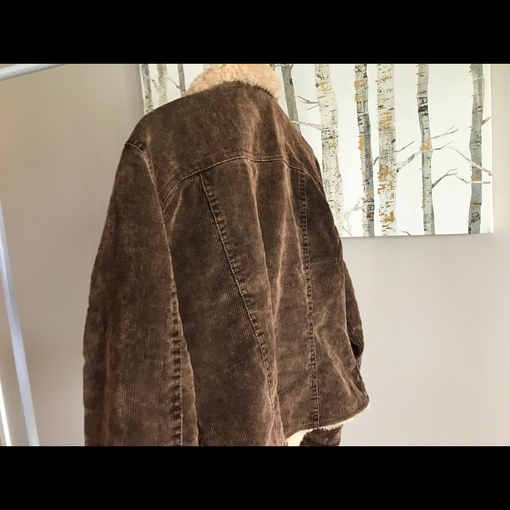 Jacket - Picture 5 of 6